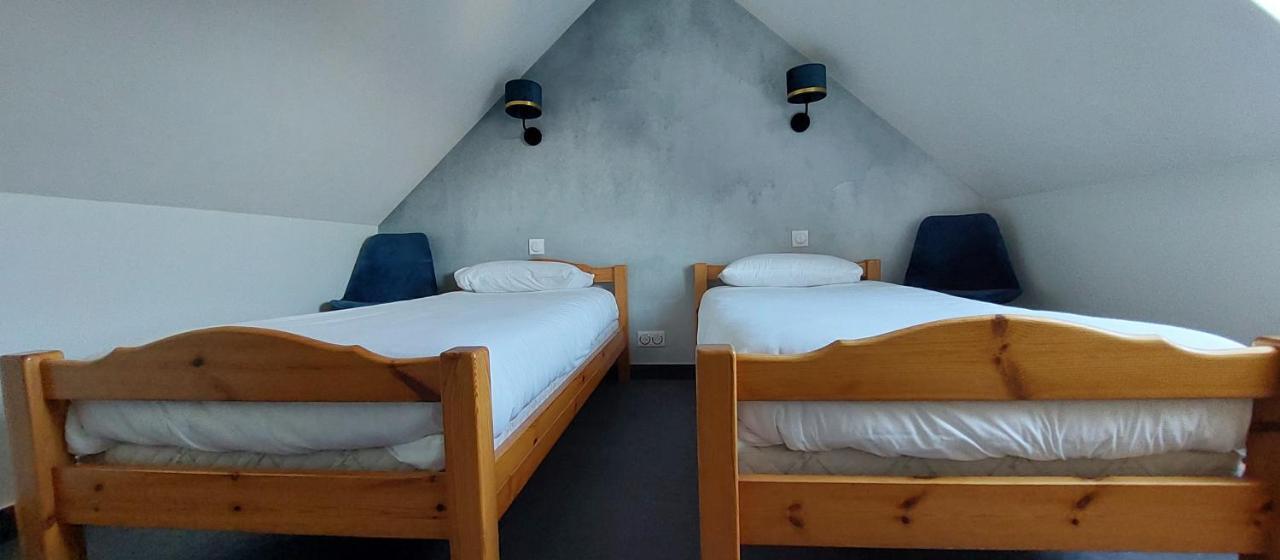 Logis Le Prieure Hotell Locronan Eksteriør bilde